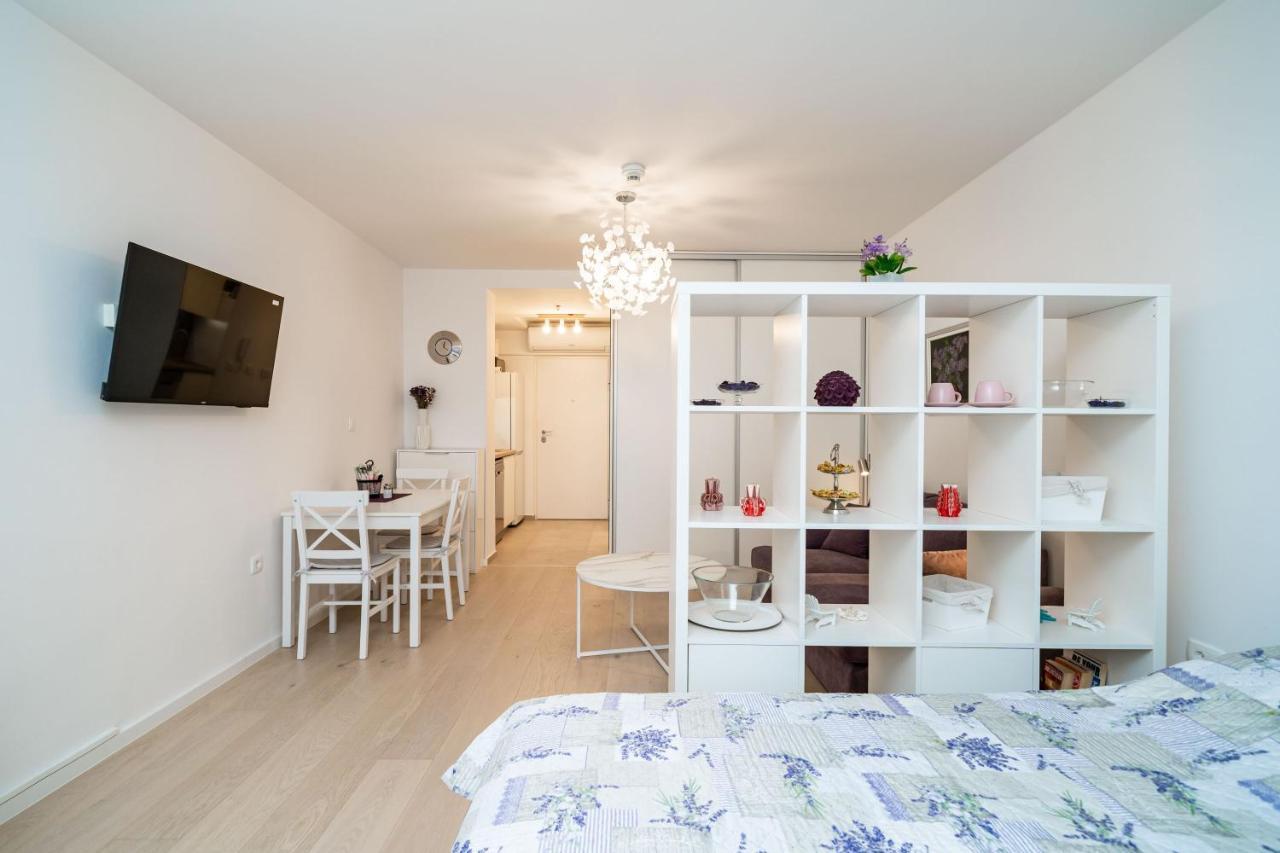 Lenka Apartment *